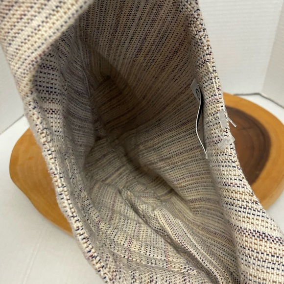 LAODERM Hand crafted Tote Bag - Picture 4 of 10